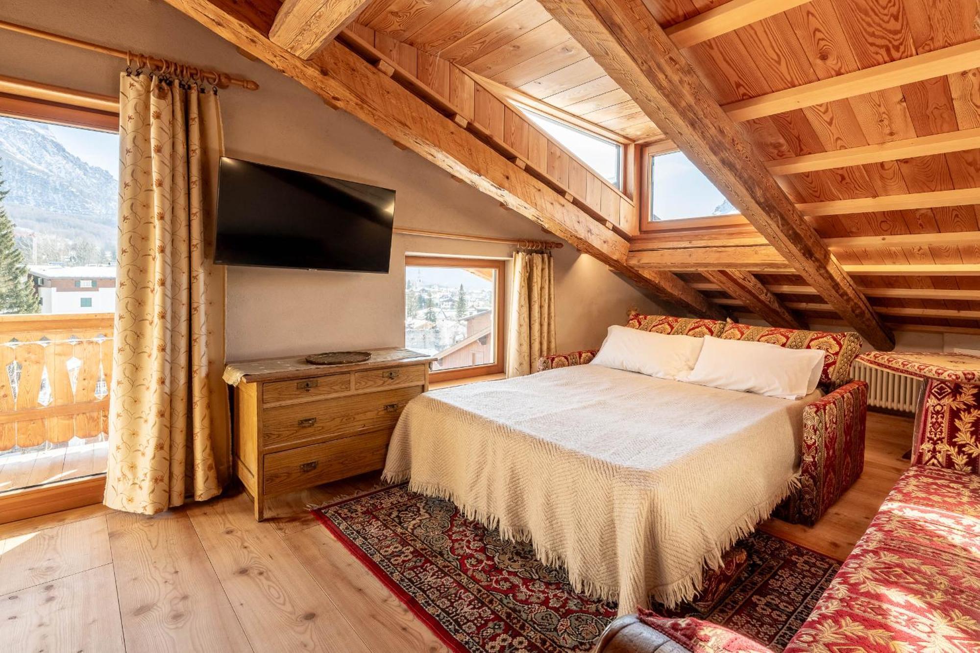 Cortina Lodge Кортина-д'Ампеццо Экстерьер фото